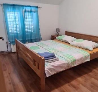 Sveti Filip i Jakov Appartement | Apartman Tina