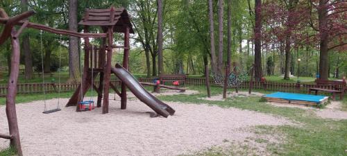 Dvur Kralove nad Labem Appartement | Apartman U Parku