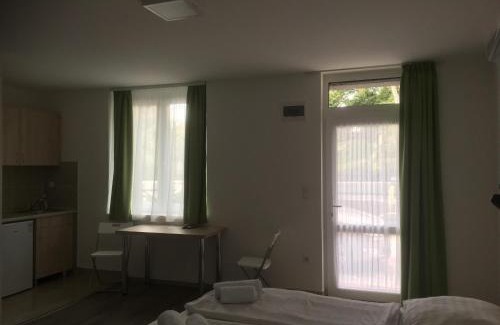 Balatonfured Appartement | Apartmanhotel Baraton*