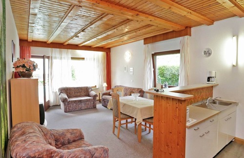 Armsfeld Appartement | Appartement א Armsfeld avec piscine