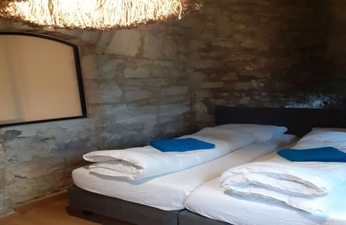 Serrieres-en-Chautagne Autre | Appartement château rénové avec piscine