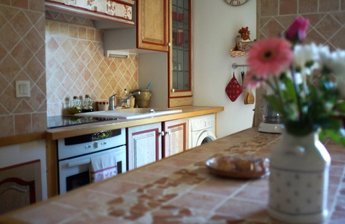 St.-Remy-de-Provence Appartement | Appartement *** avec terrasse et piscine dans résidence de standing sécurisée