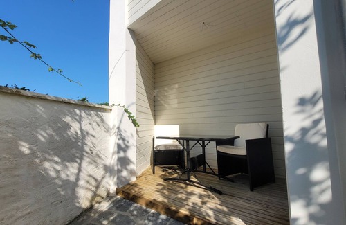 Saint-Sulpice-de-Royan Appartement | APPARTEMENT AVEC TERRASSE POUR 4 PERSONNES