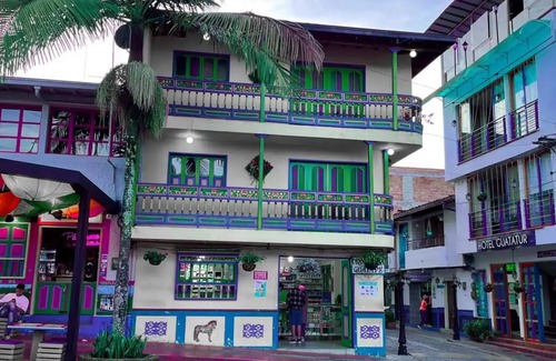 Guatape Appartement | Apartmen in Central Park Guatepé