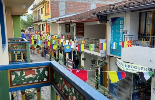 Guatape Appartement | Apartmen in Central Park Guatepé