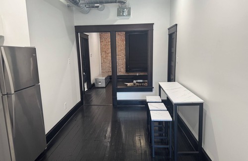 Okmulgee Appartement | Apartment 1: Okmulgee Main St
