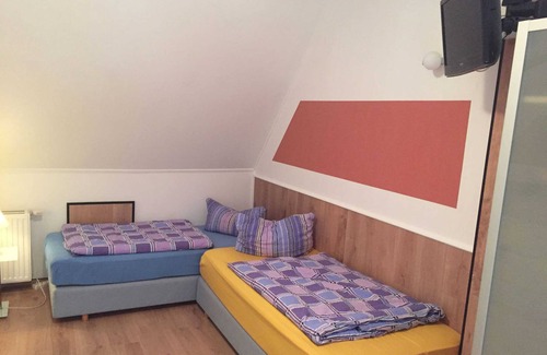 Hinrichshagen Cottage | Appartement 1 - restaurant et pension Schinkenkrug - Propriété 50882