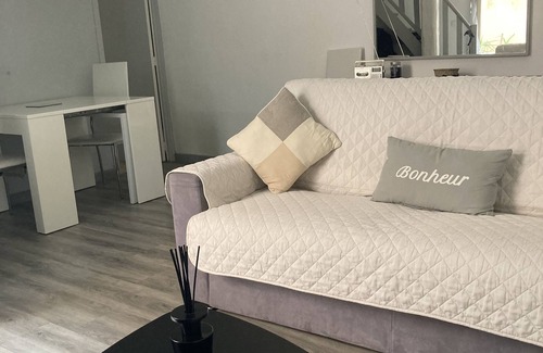 Alpes-Maritimes Appartement | Appartement à 100m des plages