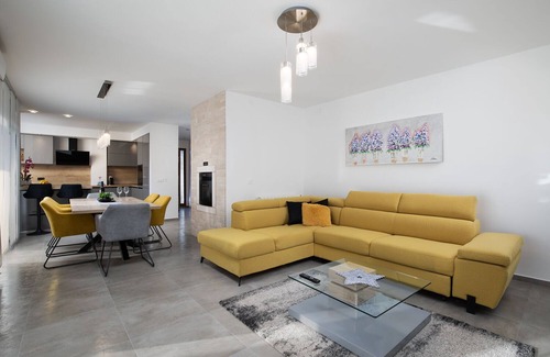 Sajini Appartement | Apartment 1816/21518 (Istria - Barban), 8000m from the beach