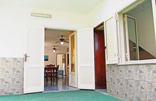 Panza Appartement | Apartment 2/4 guests, double bedroom, living room, bathroom,kitchen, and outside.