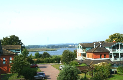 Neuensien Appartement | Apartment 2 in the house by the lake