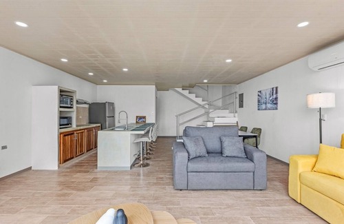 Tarcoles Appartement | Apartment # 2 in wonderful playa pita , with 2 bedrooms WiFi, AC , privet pool