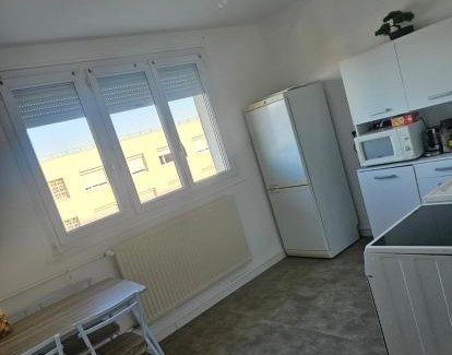 Meyzieu Appartement | Apartment 2 minutes from Groupama