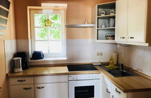 Hinrichshagen Cottage | Appartement 2 - restaurant et pension Schinkenkrug - Propriété 50882