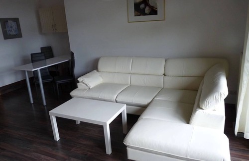 Hinrichshagen Cottage | Appartement 2 - restaurant et pension Schinkenkrug - Propriété 50882