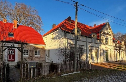 Ribnitz-Damgarten Appartement | Apartment 3 "A touch of Asia" in the Dechowshof manor house