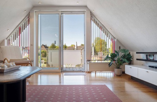 Altenwalde Appartement | Appartement '3 Raum Ferienwohnung' avec terrasse privée sur le toit, balcon et Wi-Fi