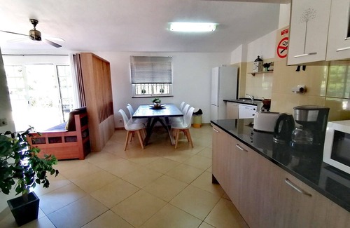 Pata de Cima Appartement | Appartement 3 Pièces près d'Albufeira Algarve, Piscine, WIFI, AC, Tabel tennis, BBQ