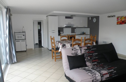Aydat Appartement | Appartement à 30m de la plage du lac d'Aydat