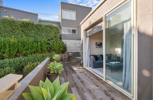Paraparaumu Beach Appartement | APARTMENT 4A - By the Beach