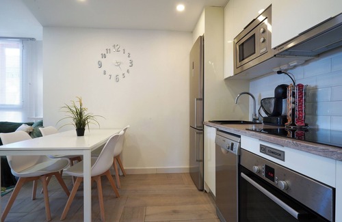 Castelldefels Appartement | Apartment-4people-Parking-Castelledefels-Bikes-Bbq