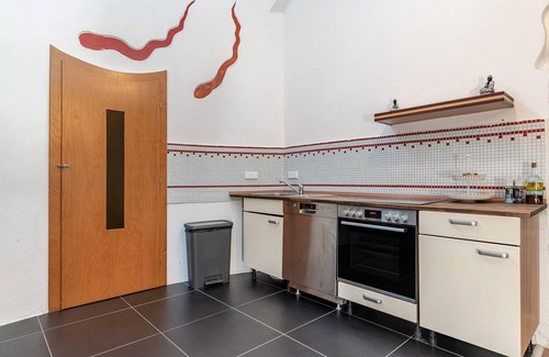Rheinhausen Appartement | Appartement '6 Mit 3 Schlafzimmer' avec terrasse partagée et Wi-Fi