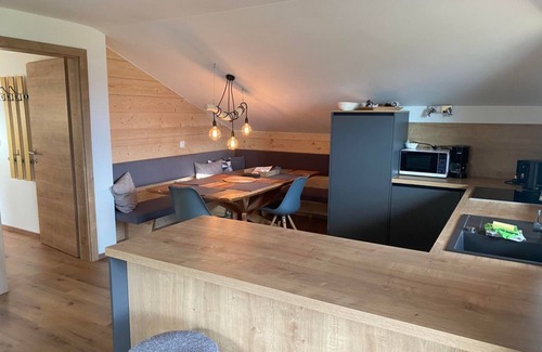 Groebming Appartement | Apartment 8 Penthouse, shower, WC, 2 bedrooms - Pinta Kombilo Apartments