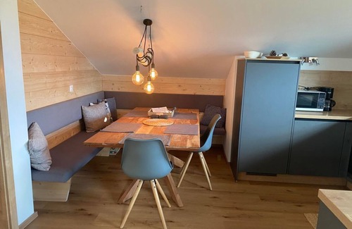 Groebming Appartement | Apartment 8 Penthouse, shower, WC, 2 bedrooms - Pinta Kombilo Apartments