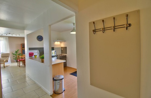 Montmorot Appartement | Appartement 80 m², 2 chambres, tout confort, avec terrain. 6 personnes + bébé