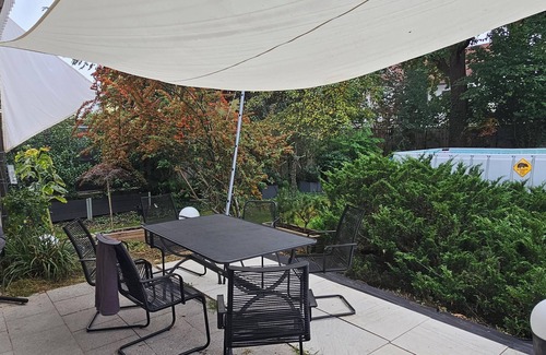 Gartenstadt Trudering Appartement | Apartment 90sqm up to 5 pers, very quiet with garden, subway 350m