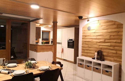 Uehlingen-Birkendorf Appartement | Appartement "Alter Farbhof" avec terrasse privée, jardin partagé et Wi-Fi