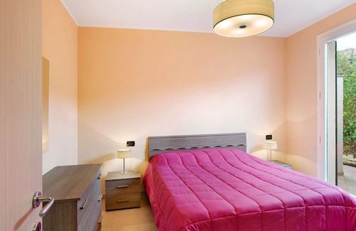 Vallebona Appartement | Apartment 'A1' with Private Terrace and Wi-Fi