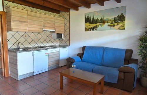 Avin Appartement | Apartment 'Aires De Avín 2' with Mountain View, Private Terrace and Wi-Fi
