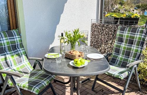 Uehlingen-Birkendorf Appartement | Apartment Alpenblick by Interhome