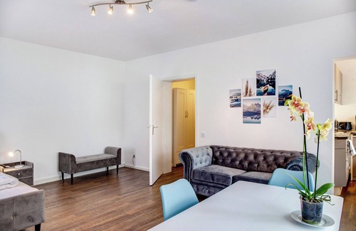 Oberammergau Appartement | Appartement "Alpina" avec vue sur les montagnes, terrasse partagée et Wi-Fi