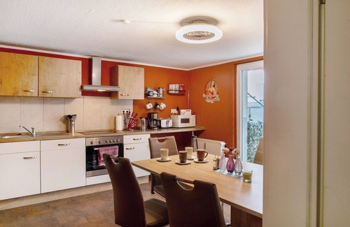 Laage Appartement | Appartement 'Ferienwohnung 'Alte Schmiede'' avec balcon et Wi-Fi