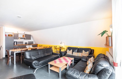 Mainz-Bingen Appartement | Apartment "Altstadtquartier" with Castle View