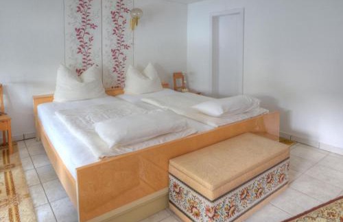 Schwalenberg Appartement | Apartment Am Dohlenberg by Interhome