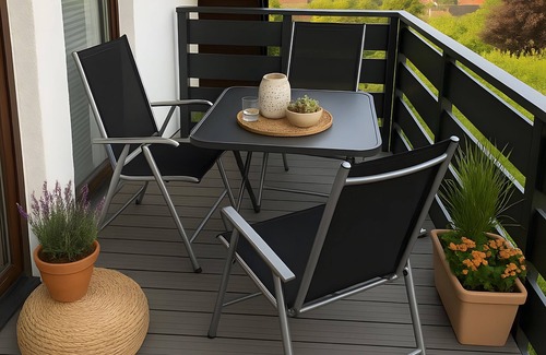 Voehl Appartement | Apartment 'Am Wäldchen' with Shared Terrace, Shared Garden and Wi-Fi