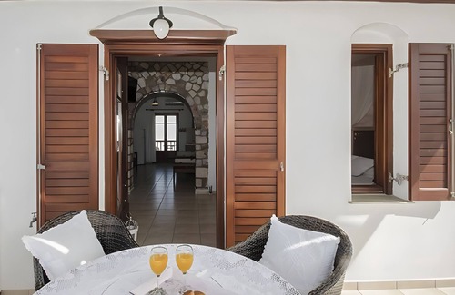 Pachena Appartement | Appartement 'Amfitriti' avec jardin partagé, Wi-Fi et climatisation