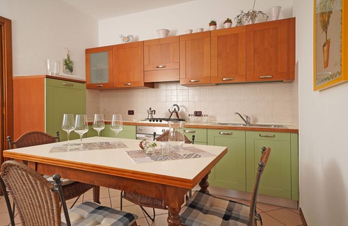 Frader Appartement | Appartement "Anna Torri" Avec une vue sur le lac et le jardin