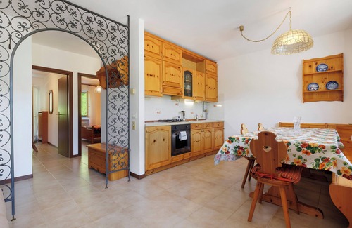 Brentonico Appartement | Apartment 'Antonia' with Mountain View, Private Terrace and Wi-Fi