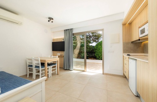 Cala Ferrera Appartement | Appartement 'Apartamento Aquamarina 4' avec piscine partagée, Wi-Fi et climatisation