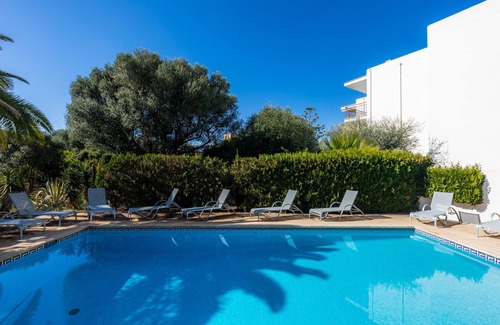 Cala Ferrera Appartement | Appartement 'Apartamento Aquamarina 4' avec piscine partagée, Wi-Fi et climatisation