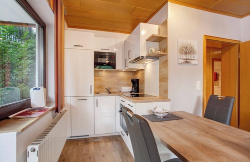 Ortsmitte Appartement | Appartement 'Appartment 11' avec vue sur les montagnes, terrasse privée et Wi-Fi