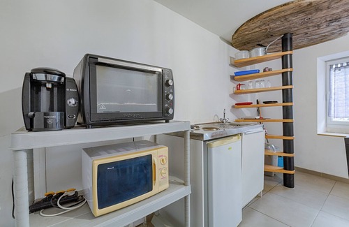 Flaviac Appartement | Appartement 'Appart Flaviac' avec vue sur les montagnes, terrasse partagée et Wi-Fi