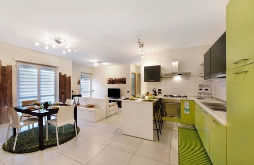 Aosta Appartement | Appartement "Appartamento Da Jenny" avec vue sur les montagnes, balcon et Wi-Fi