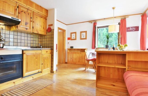 Penia Appartement | Appartement Apt 3 by Interhome
