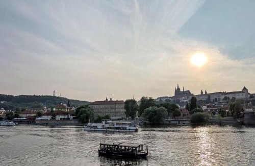 Prague 10 Appartement | Apartment Art Lounge by Interhome