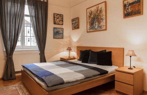 Prague 10 Appartement | Apartment Art Lounge by Interhome